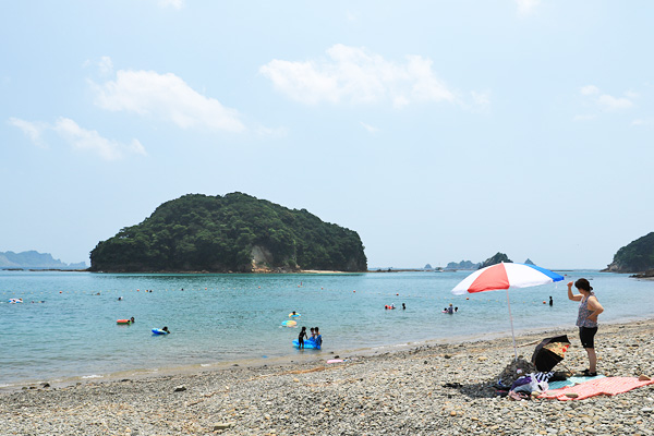 栄松海水浴場