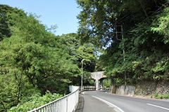 久保沢へ向かう坂道