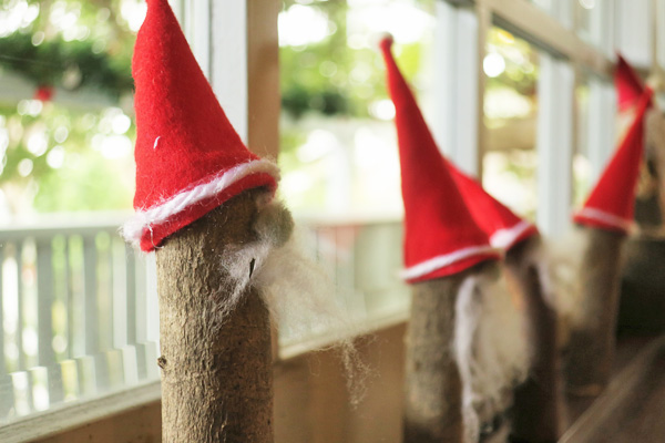 �R�萼�m�ِ��E�̃N���X�}�X